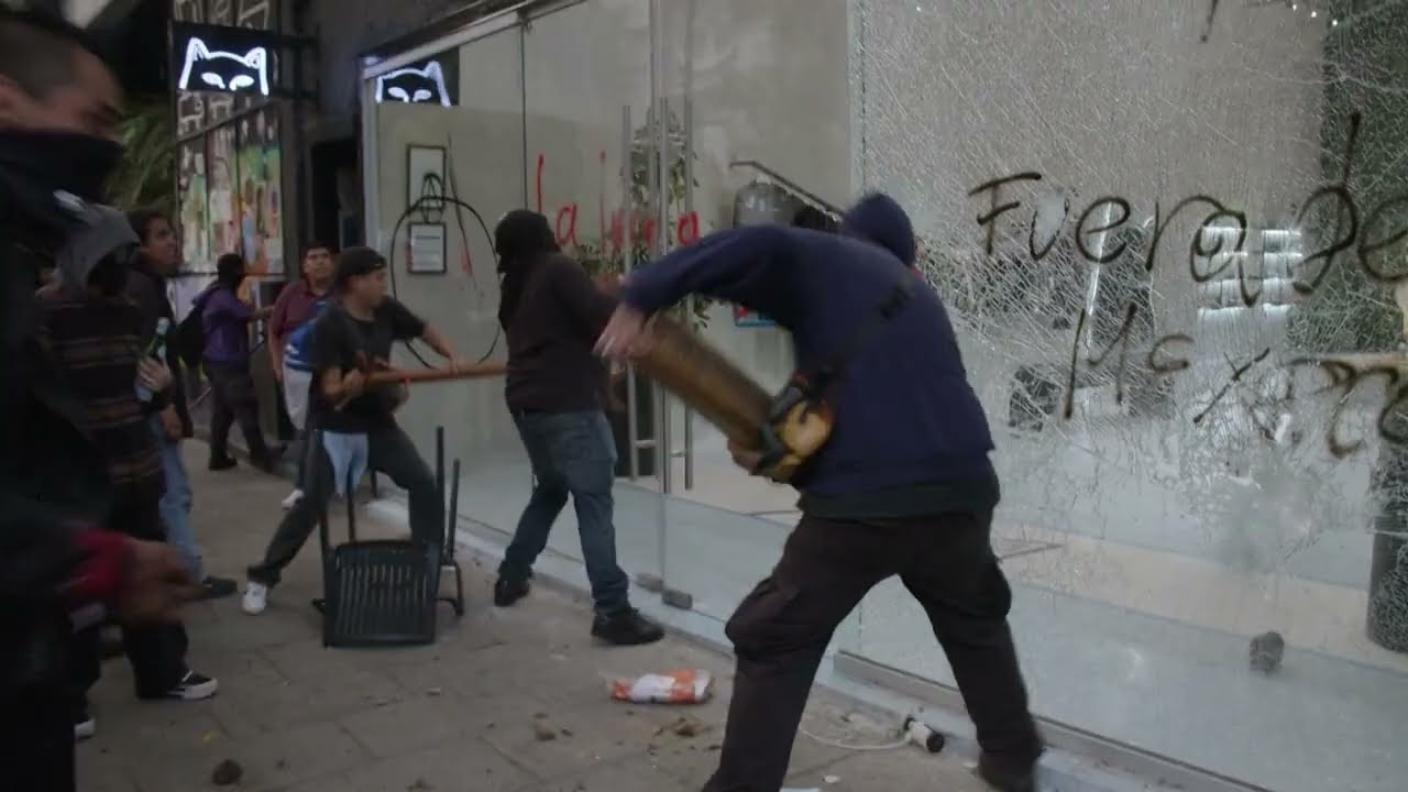 Shops and restaurants vandalized during anti-gentrification protest in Mexico City | AFP