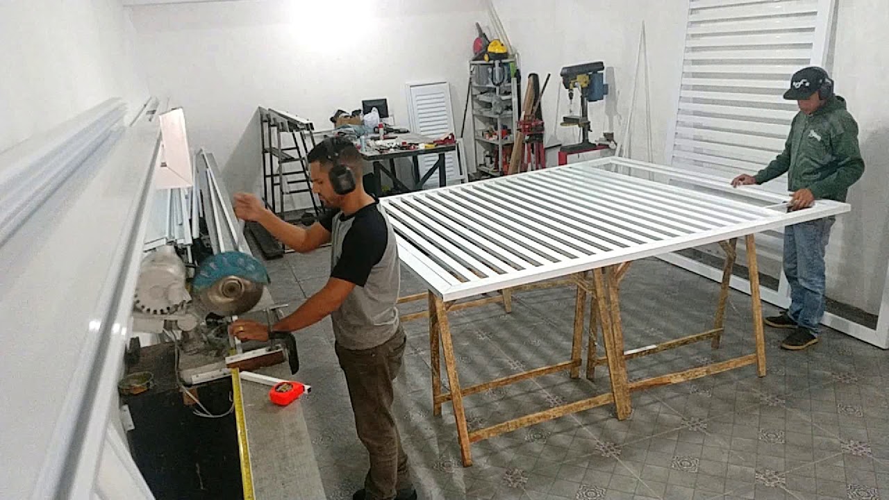 FABRICAÇÃO DE PORTÃO DE ALUMÍNIO
