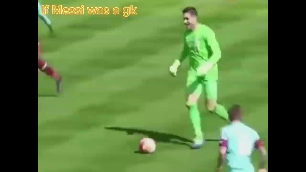 If Messi was a gk 💀😂 #shorts #football