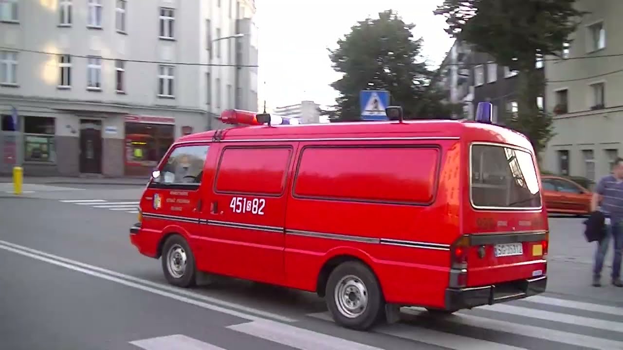 [ARCHIWUM] Alarmowo 451[S]82 SLKw Mazda E 2200/FireCar - JRG 1 Gliwice*  27.09.2014r