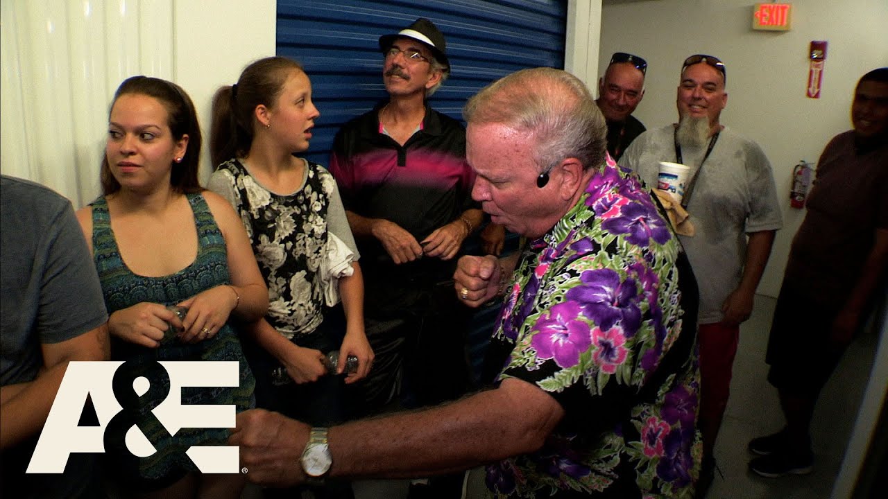 Storage Wars: Miami: Jorge and Maydel's Big Score (Season 1, Episode 9) | A&E