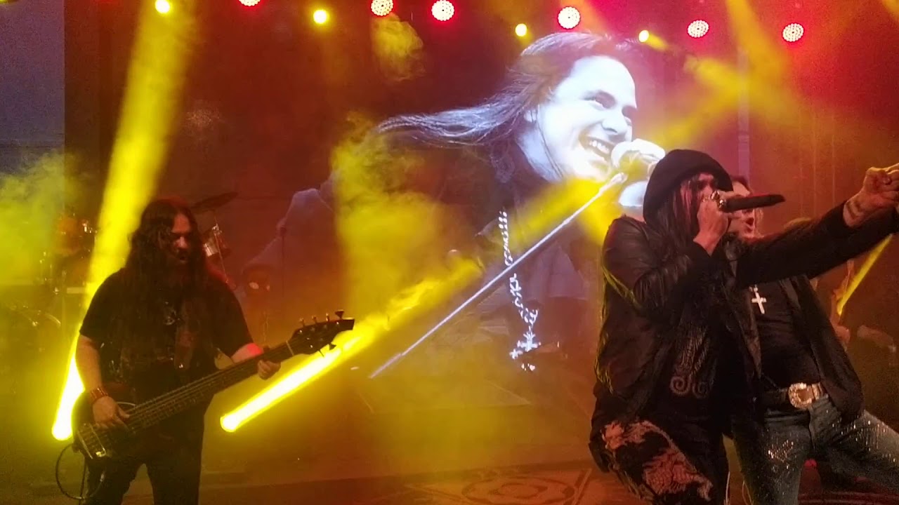 Edu falaschi e Noturnall - CARRY ON - homenagem ao mestre Andre Matos - Nova Friburgo