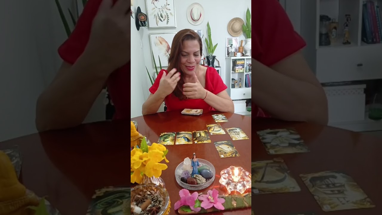Peixes,ele(a) tem muito desejo por você. Essa pessoa está sofrendo sedenta de amor por você. 💘💘