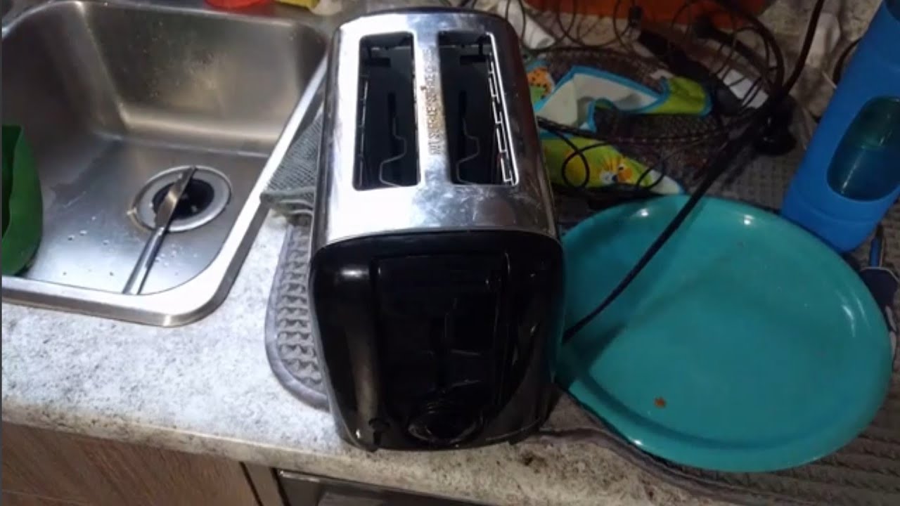 Почините тостер, который не фиксируется