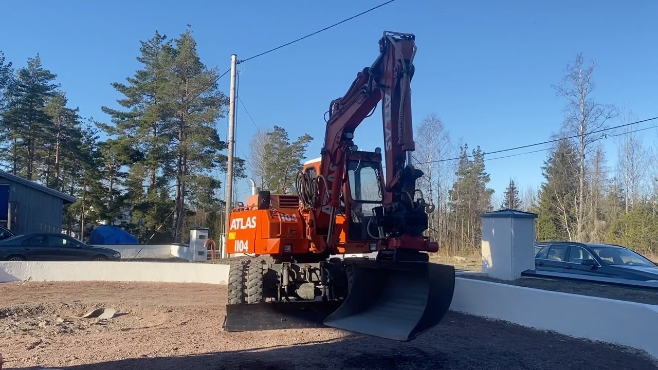 Köp Grävmaskin Atlas 1104 på Klaravik