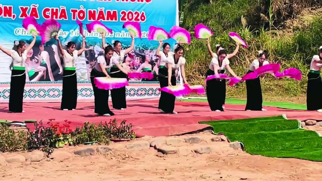 CHƯƠNG TRÌNH VĂN NGHỆ KHAI MẠC LỄ HỘI GỘI ĐẦU “ÁP HÔ CHIÊNG” VẰNG XÔN, CHÀ TỞ NĂM 2026