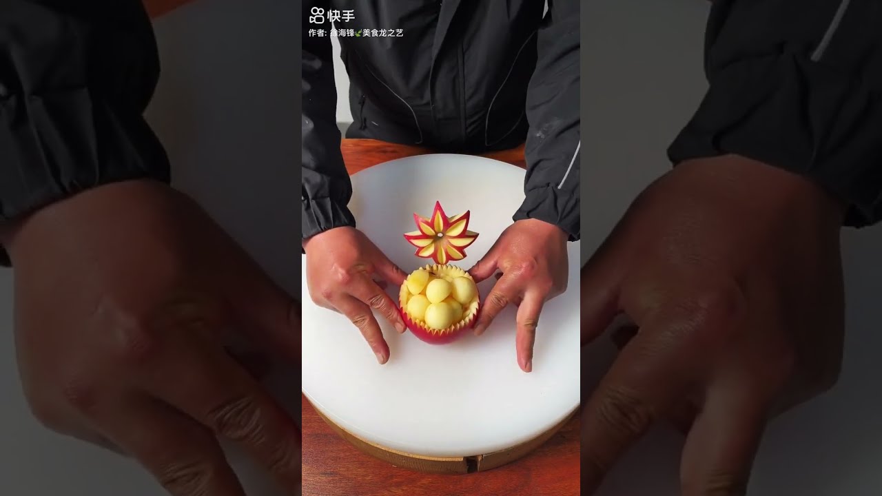 Beautiful Apple cutting design with knife