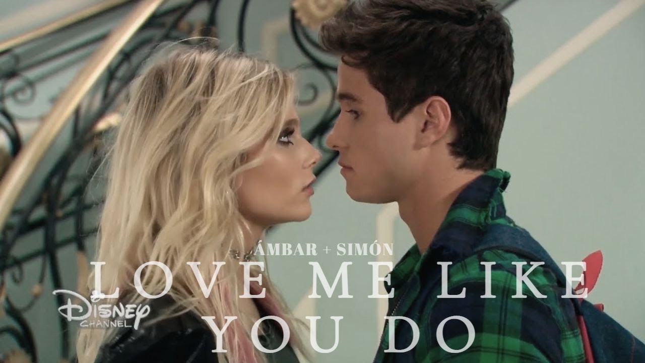 Love me like you do| Simón + Ámbar