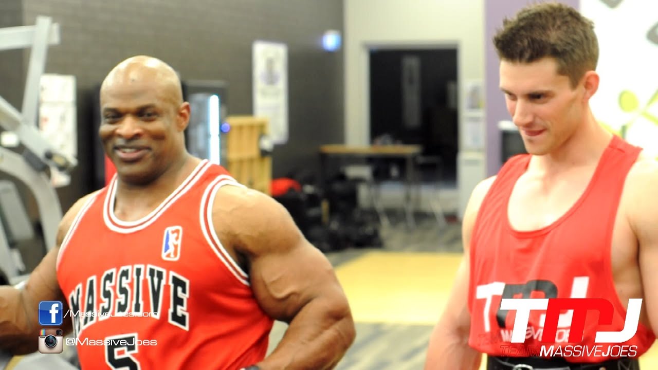 RONNIE COLEMAN Workout with Team MassiveJoes | MassiveJoes.com Ron Massive Joes Anytime Fitness RCSS