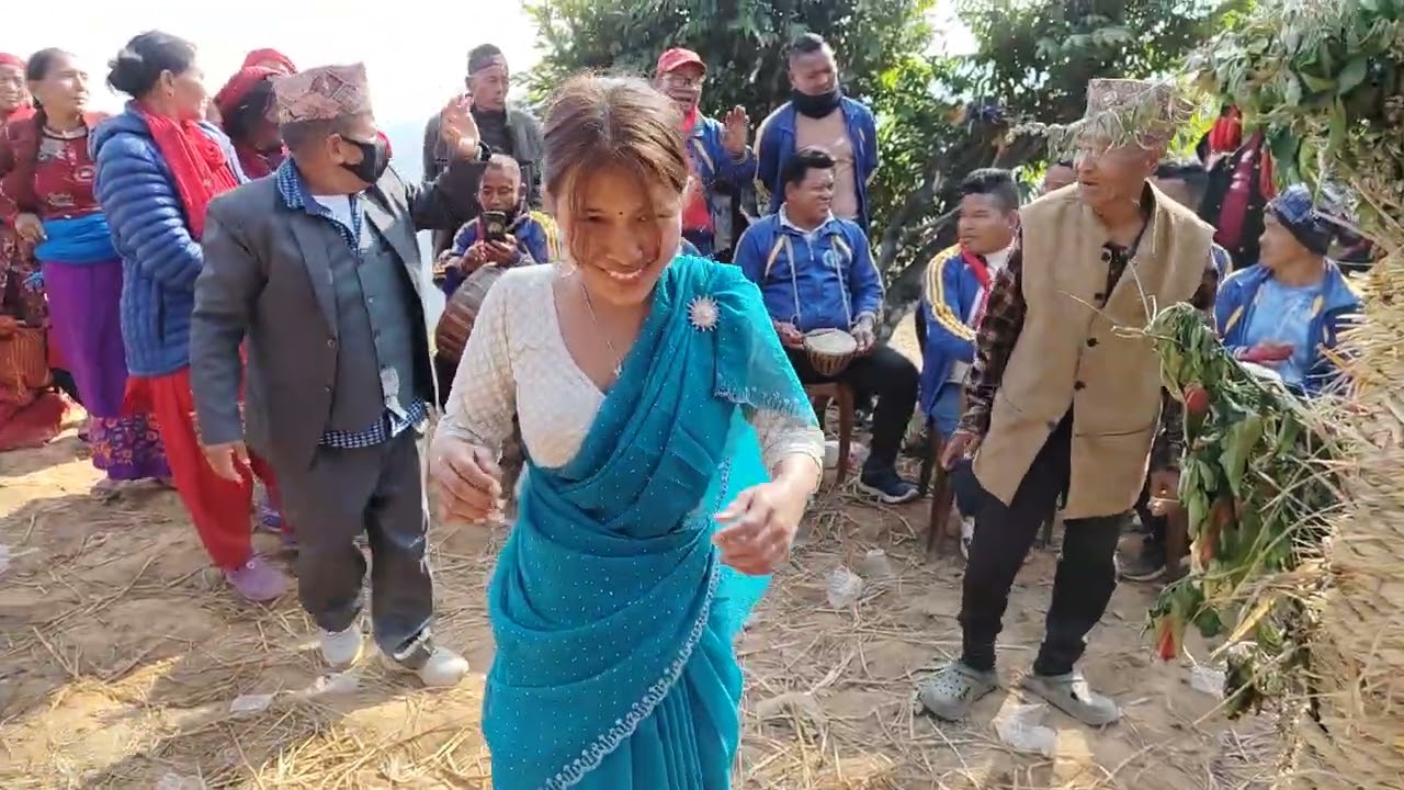 धादिङ्गे ले नुवाकोट मा दर्सक हरु नचाउदै ♥️♥️