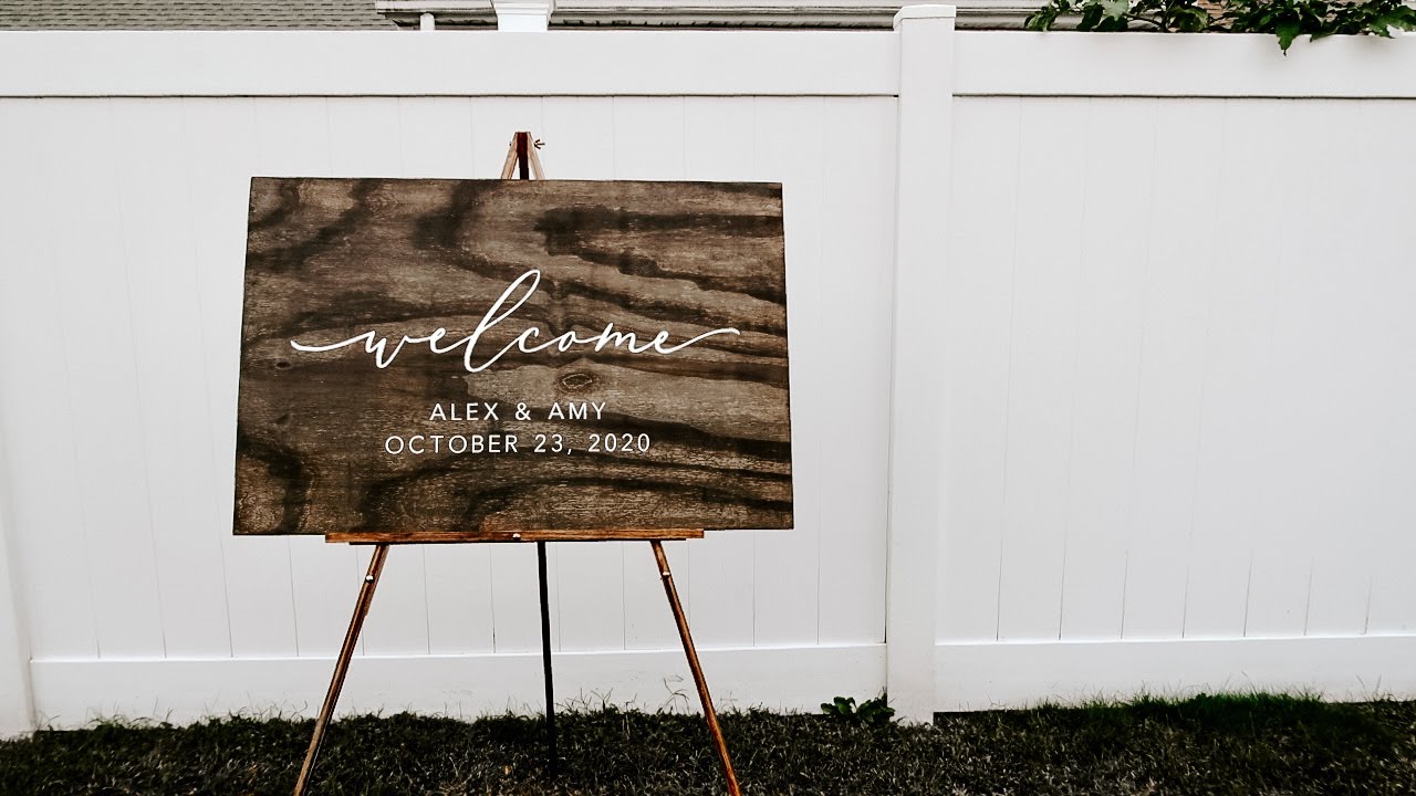 DIY WELCOME WOOD SIGN // Rustic Wedding & Engagement Decor (With Your Cricut!) - DIY Wedding Decor