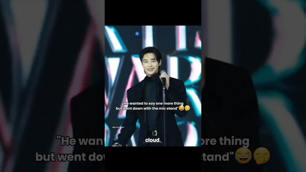 They both were trying hard not to laugh..😭🤭#byeonwooseok #lajibolala