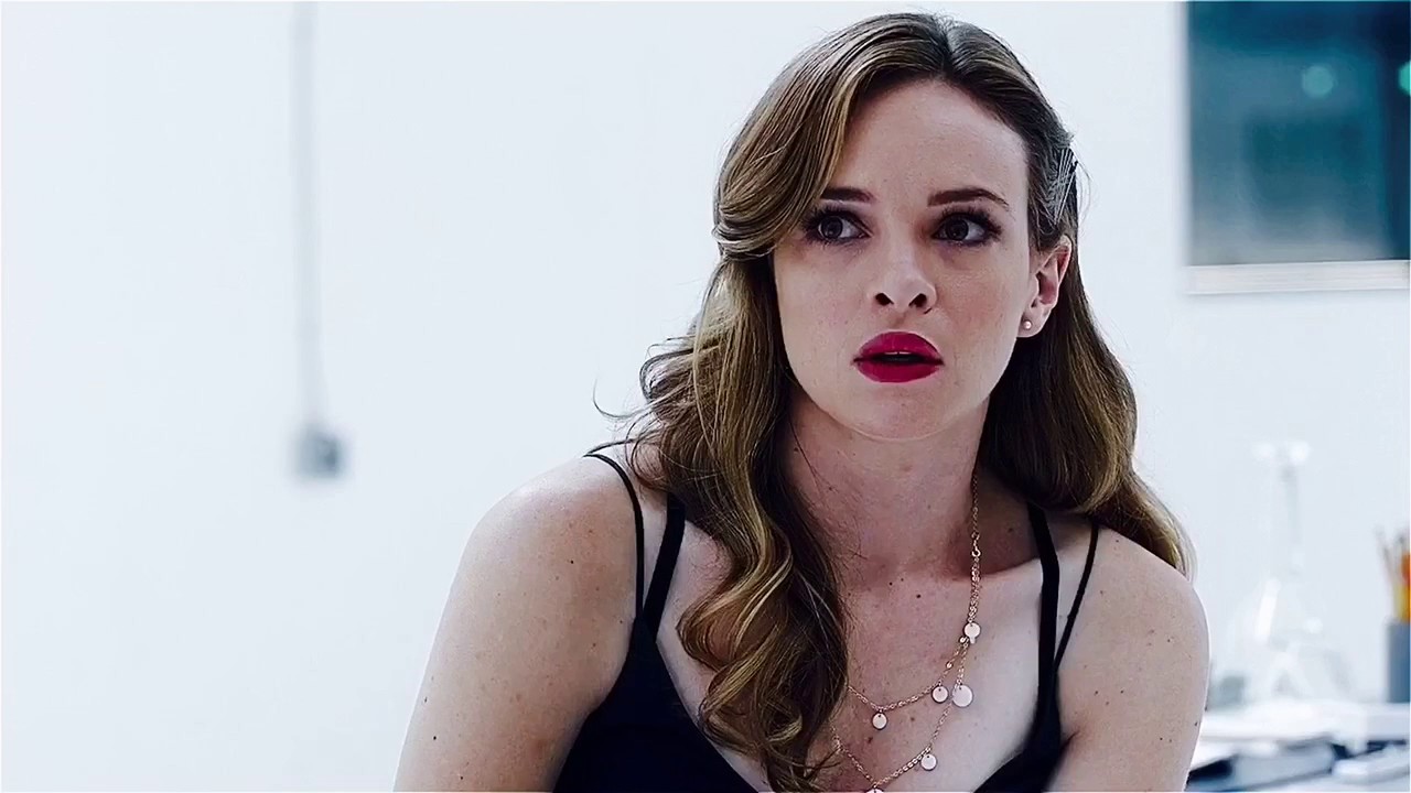 freak | caitlin snow [3x07]