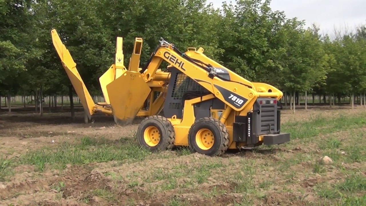 600i Tree Spade on Skid Steer