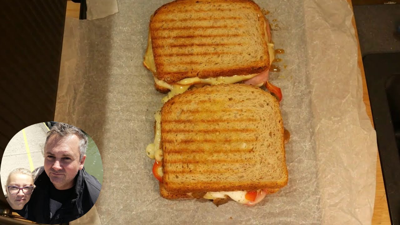 Tosty 🥪🥪🥪 - ujawnienie miejsca pierwszego spotkania 👩‍🍳👮