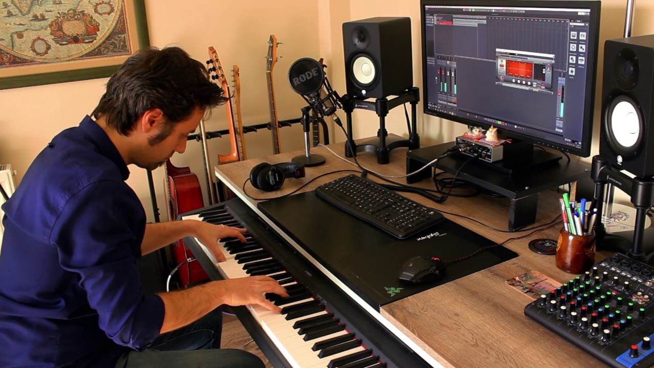 Coffee Break - Tuluyhan Uğurlu - Sofyada Dans