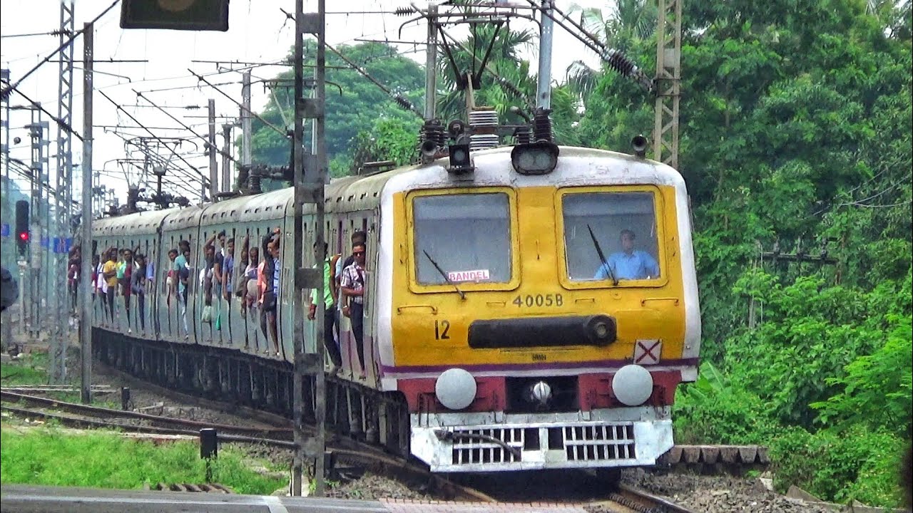 Rare model aerodynamic face EMU local train arrival and trains crossing !