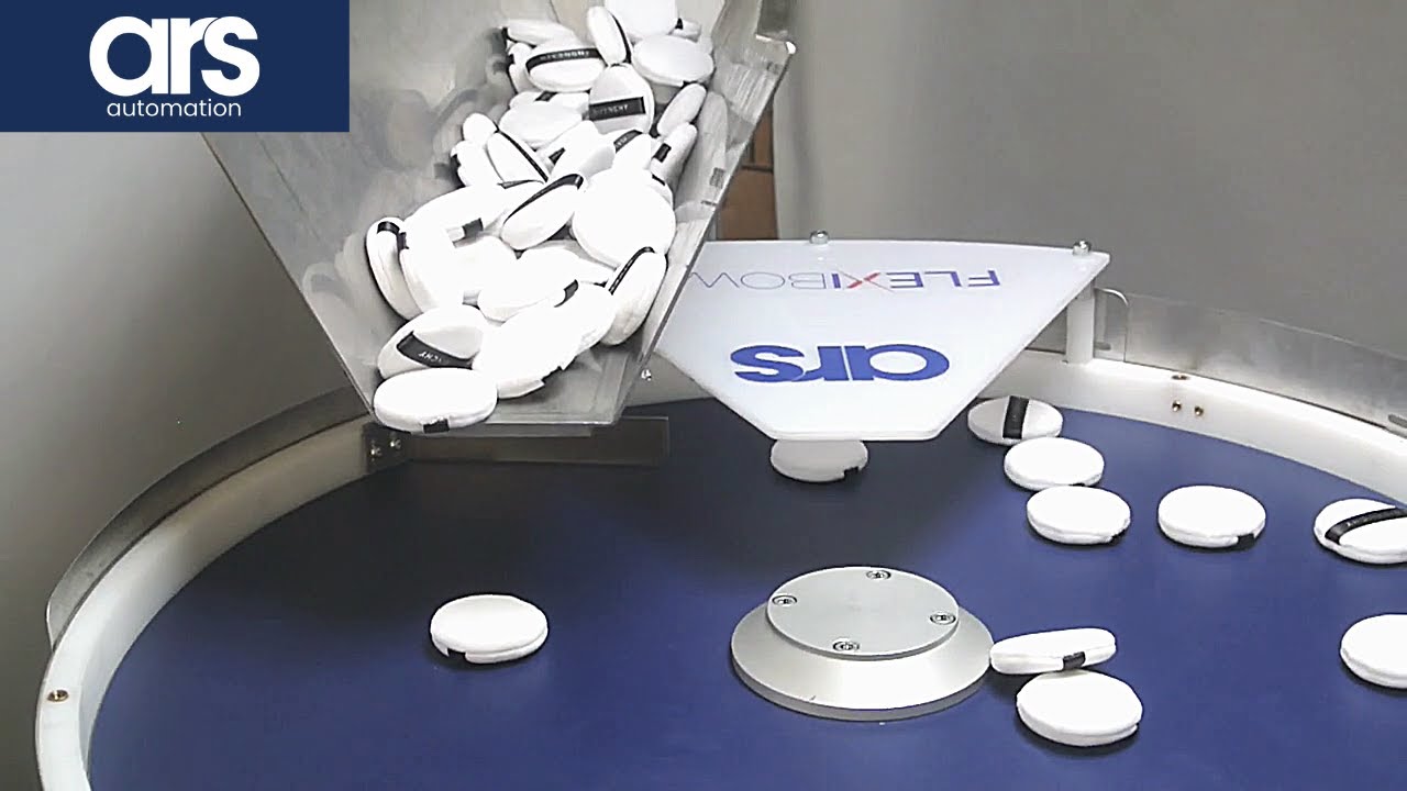 Versatile solution for picking & placing parts in bulk, using flexible parts feeders [cosmetic]