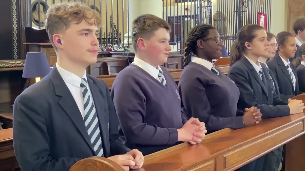 Derby Cathedral & Royal School for the Deaf choir sing National Anthem