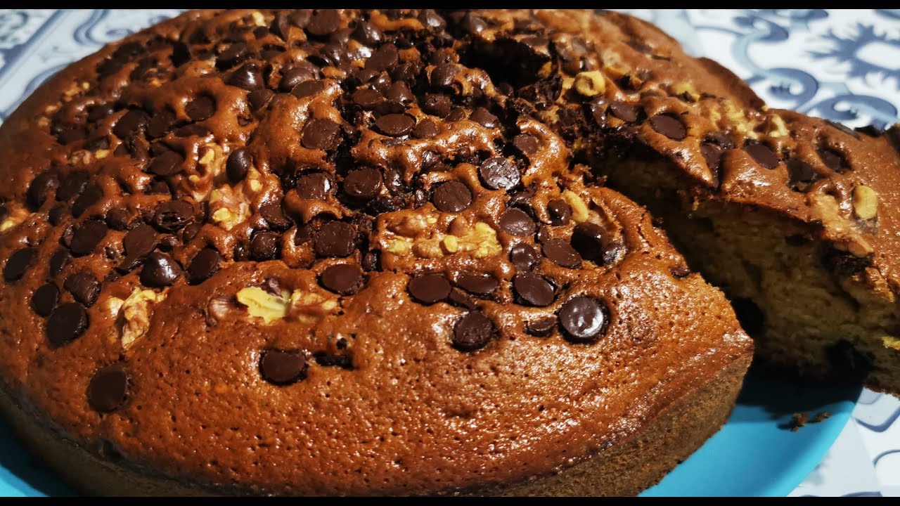 Bizcocho de chocolate y nueces