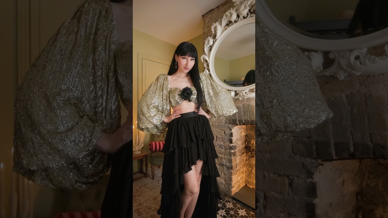 An easy fashion hack to make a top that&rsquo;s too big fit you  #shorts
