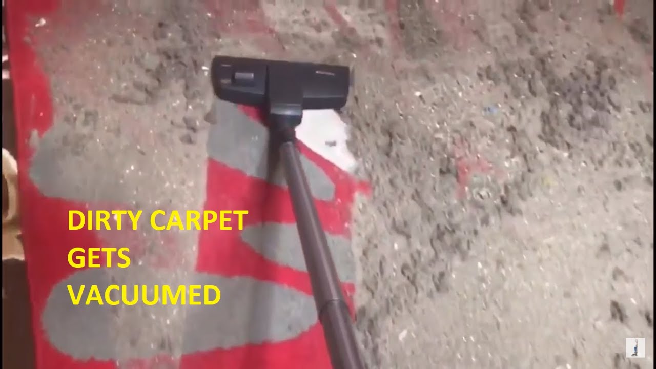 Vacuuming finer dirt with different vacuums