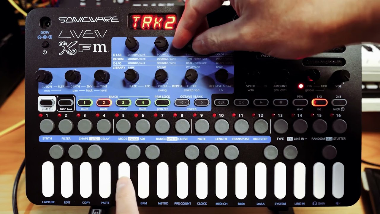SONICWARE LIVEN XFM noodling