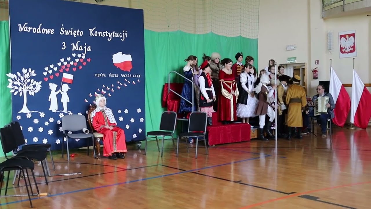 Akademia szkolna z okazji 233. rocznicy uchwalenia Konstytucji 3 Maja.