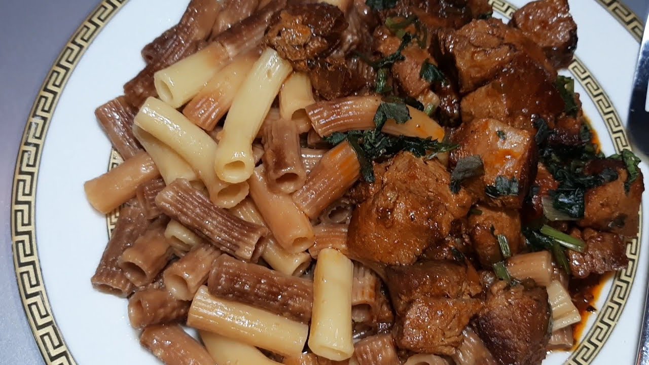 Жареные Макароны по - Армянски с вкусной Мясной  подливой 👍👍на обед или ужин🥰🥰