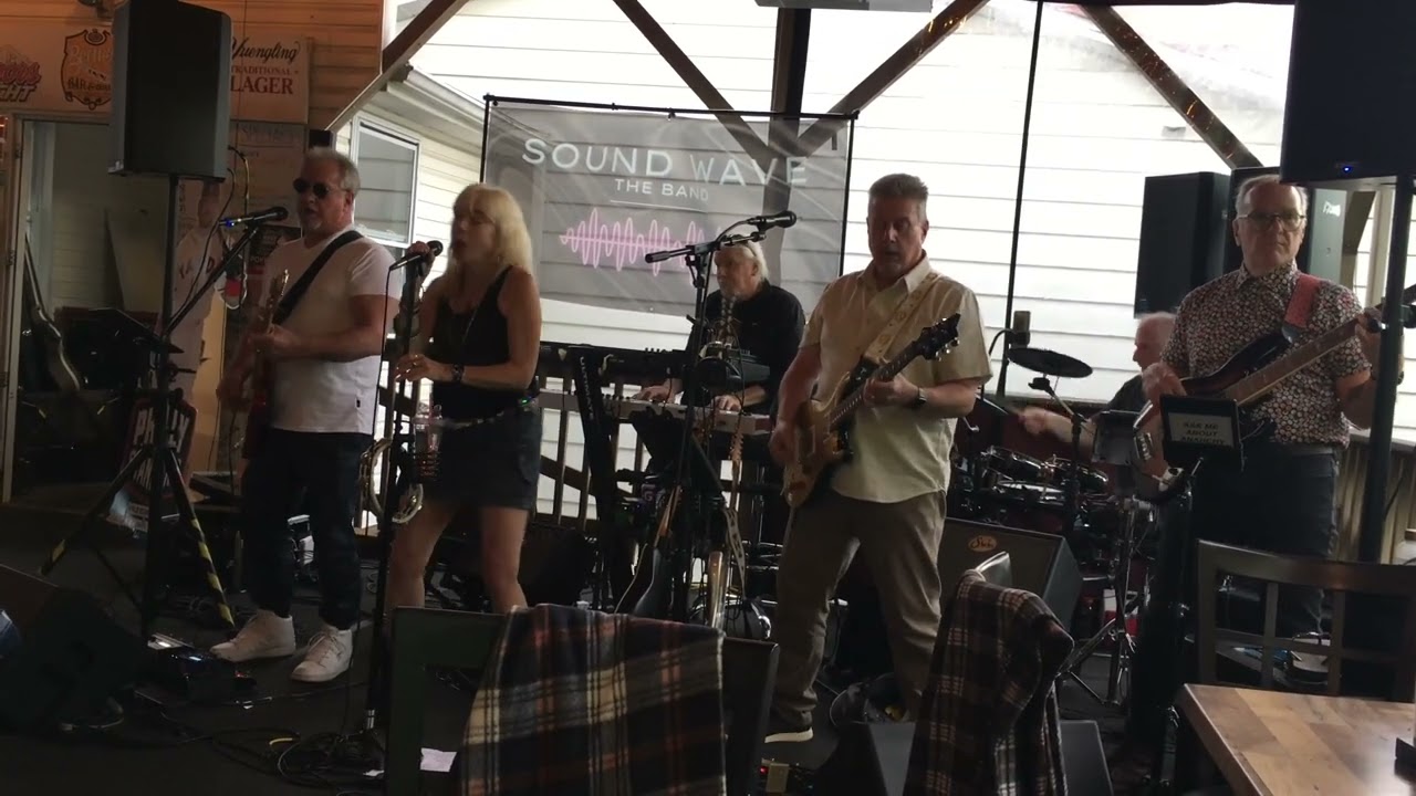 Sound Wave, New Bertie's Inn