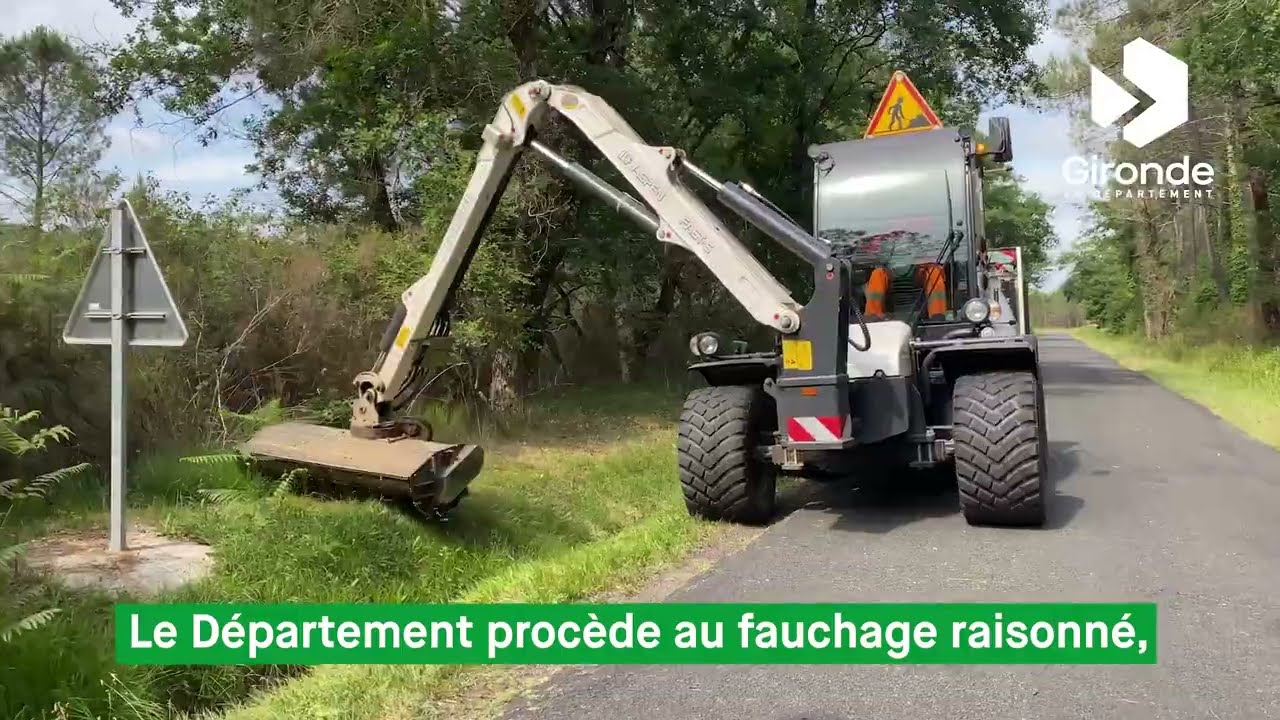 Entretien durable des bords de route : le fauchage raisonné