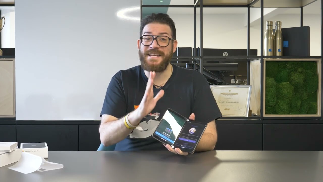 Unboxing the Surface Duo 2