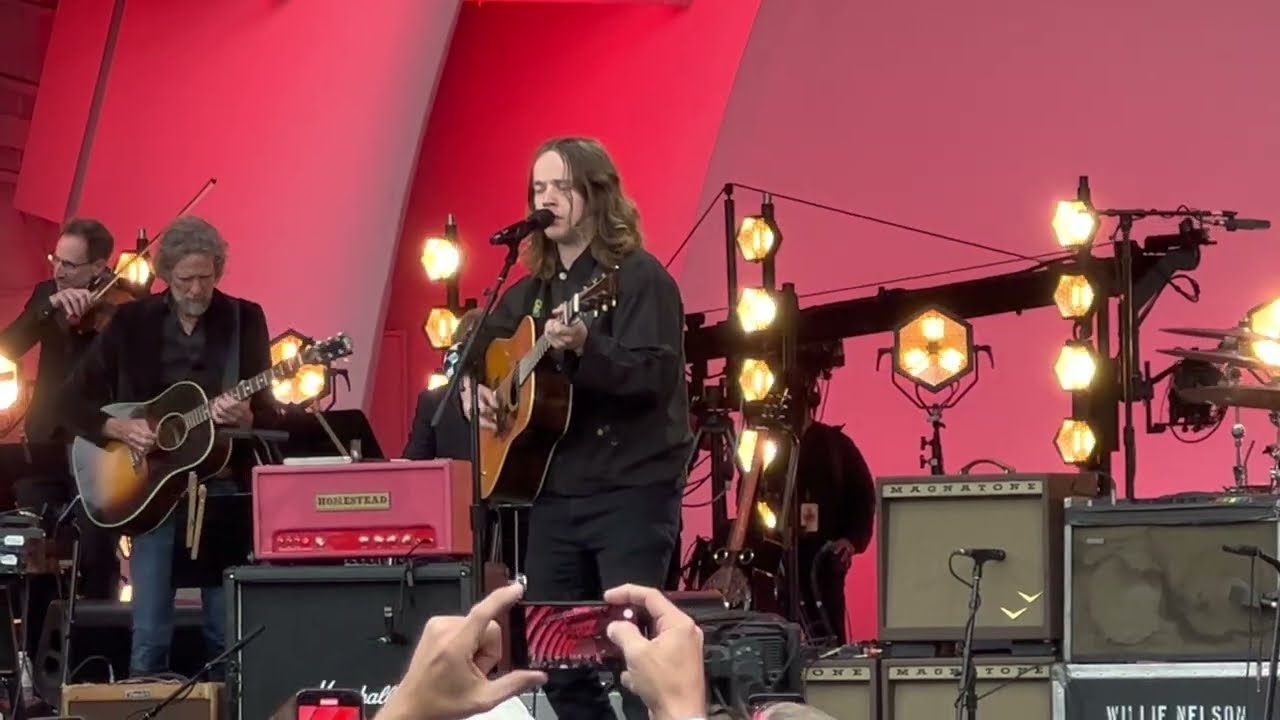 Billy Strings 