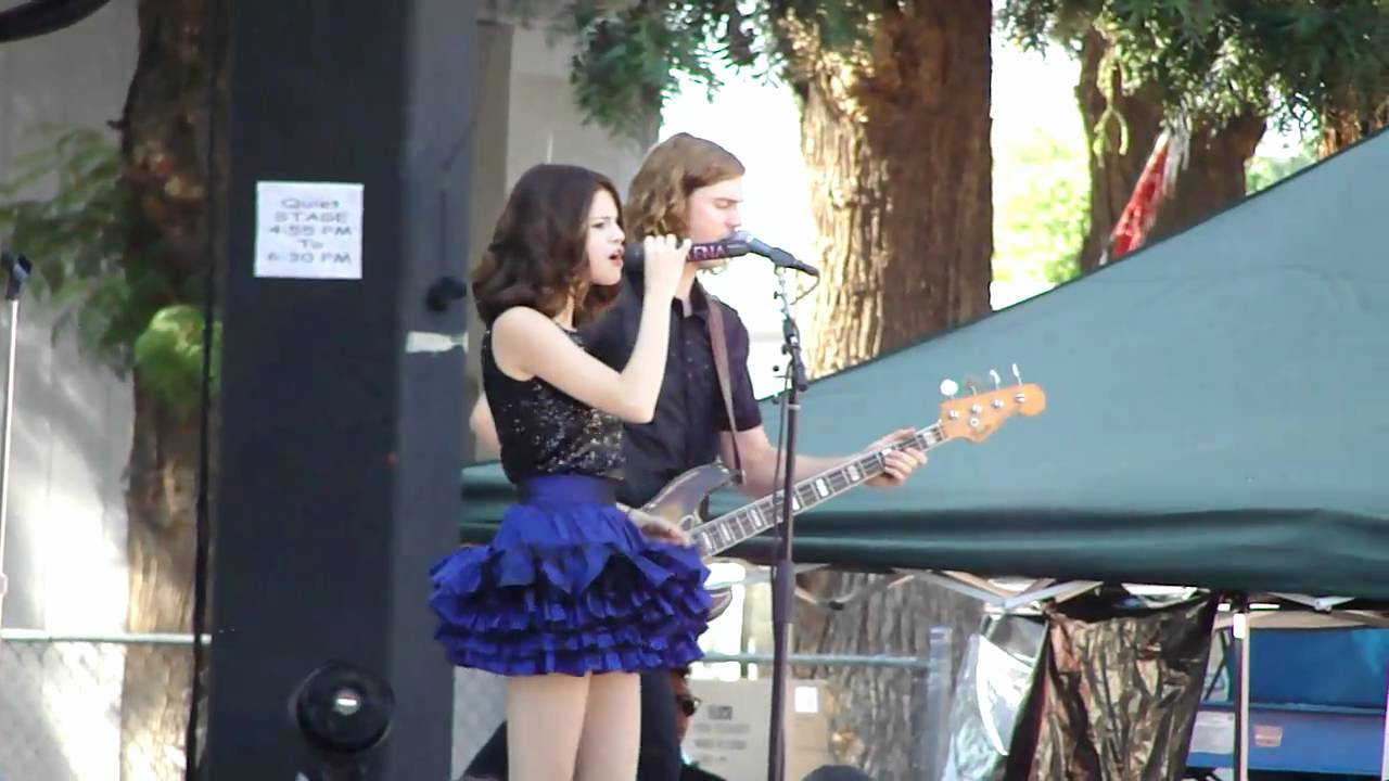 Selena Gomez & The Scene - Intuition