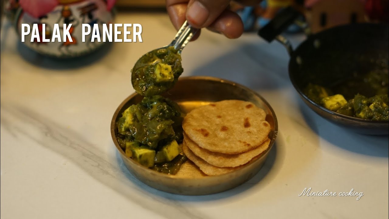 Palak paneer | పాలక్ పనీర్ | healthy recipe in miniature style @Tinycook123