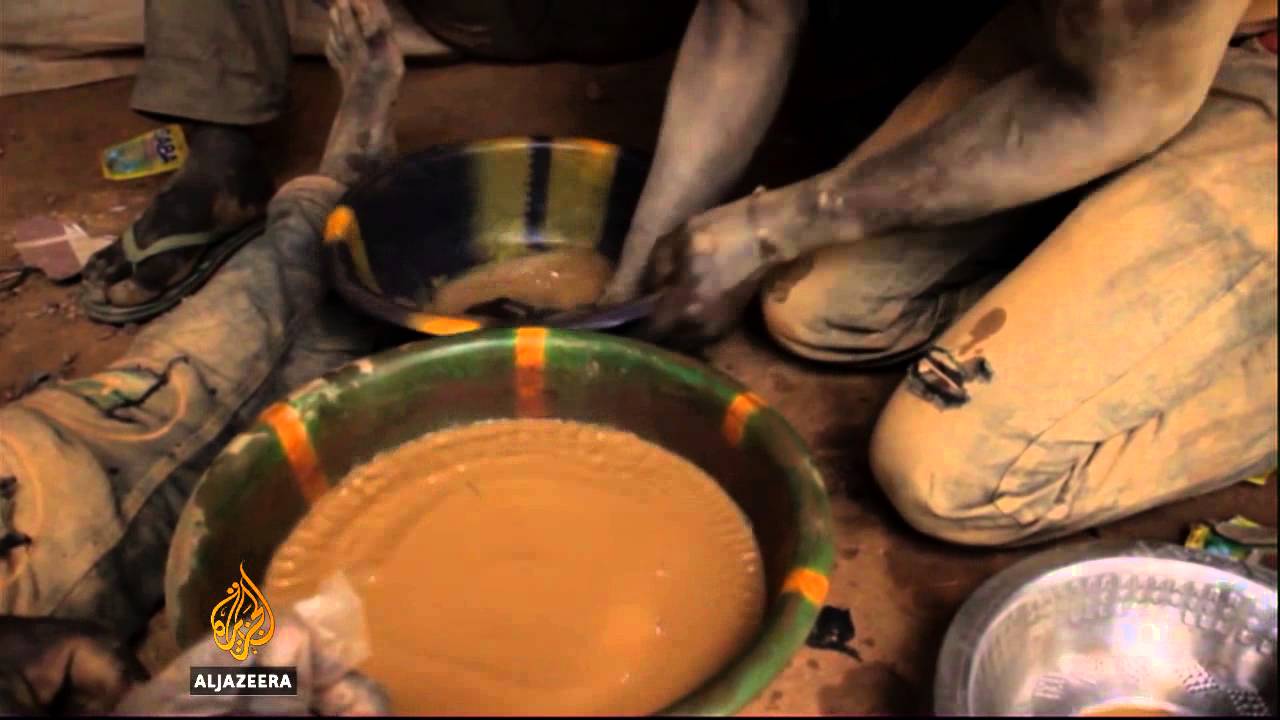 Miners risk death in Burkina Faso gold rush