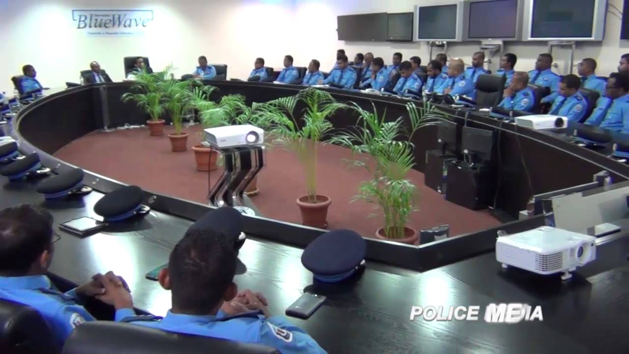 President Meets with Senior Officers of MPS