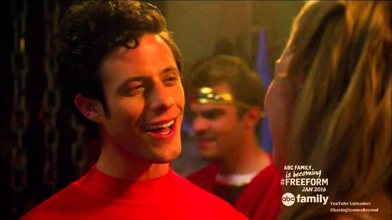 Stitchers 1x11: Cameron & Kirsten #3 (Cameron: You wanna dance?)