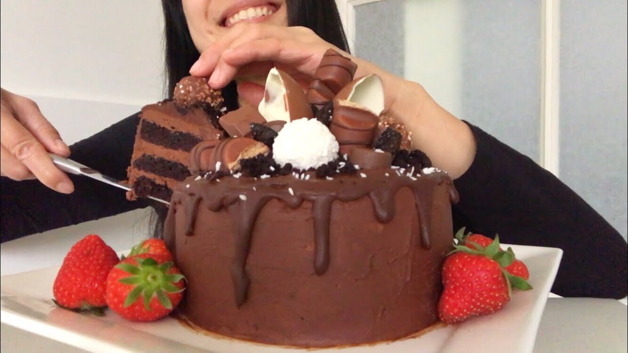 [MUKBANG] HOMEMADE ~ CHOCOLATE CAKE ~ RICH DENSE MOIST