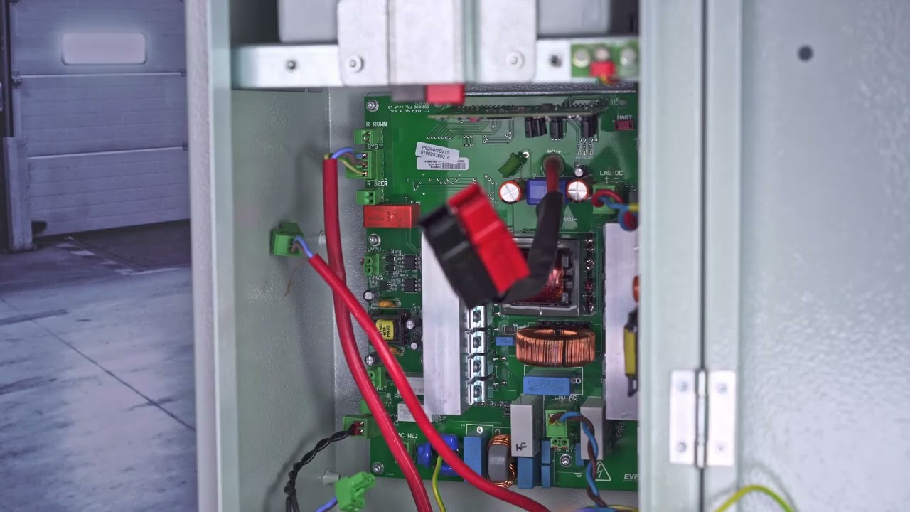 EVER UZS 230V 1kW 1F - Zasilacz urządzeń przeciwpożarowych