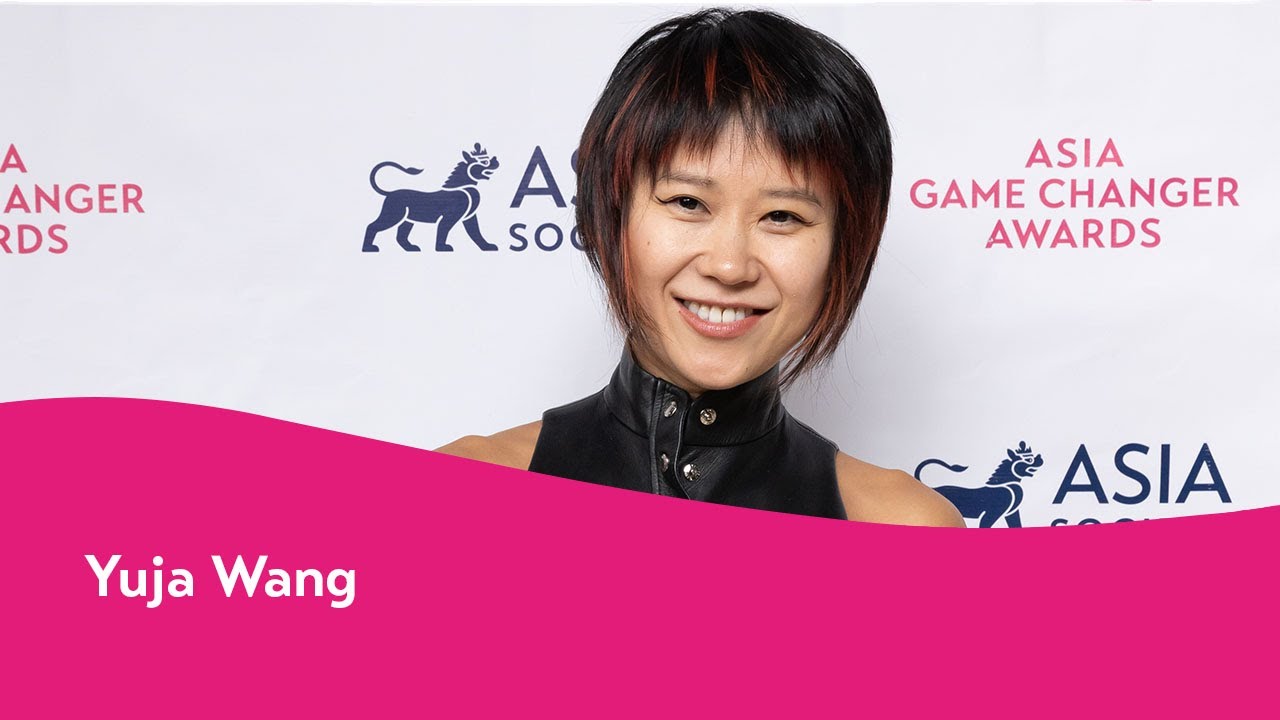 Юйцзя Ван получает награду Asia Game Changer Award 2025