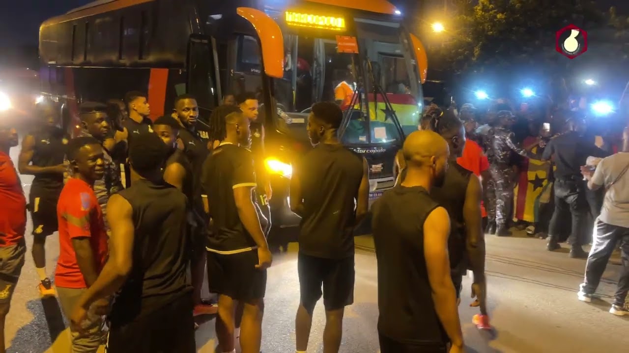 AFCON 2023: THE TEAM SPENT SOME FEW MOMENTS WITH GHANAIAN SUPPORTERS  AFTER TRAINING