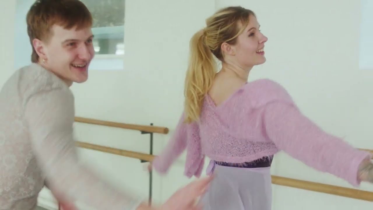 eee gee - perfect 10 (feat. Harvey Sutherland) [Official Music Video]