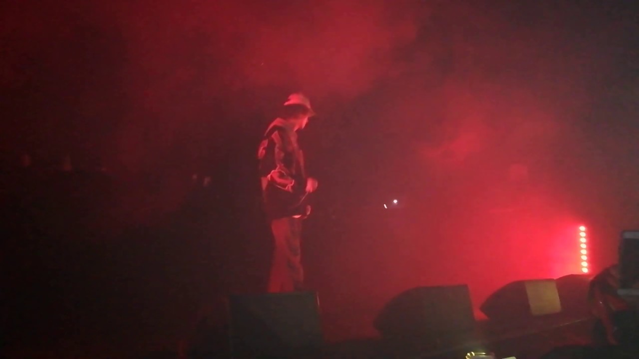 Bladee - Apple [Live in Brixton]