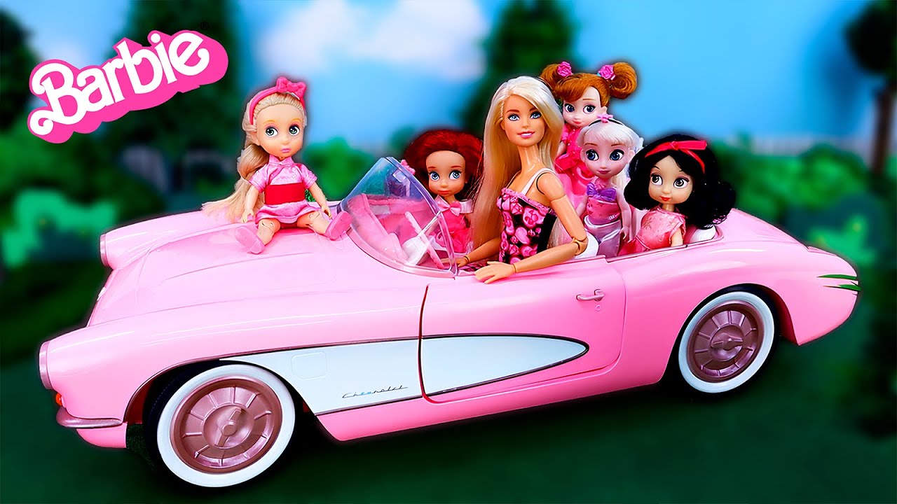 NEW BARBIE'S CAR DISAPPEARS | Luna's Toys and Dolls