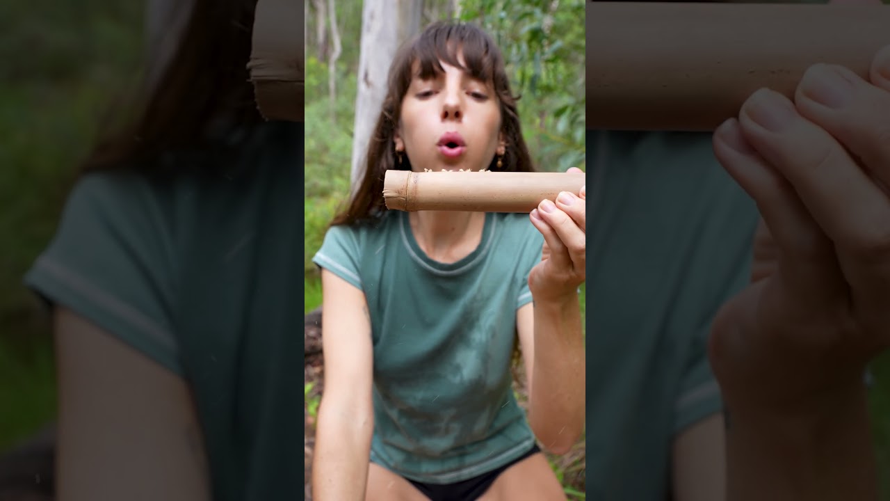 Smell Bad? Try This Bush Trick💧 #lifehacks #camping #outdoors #offgrid