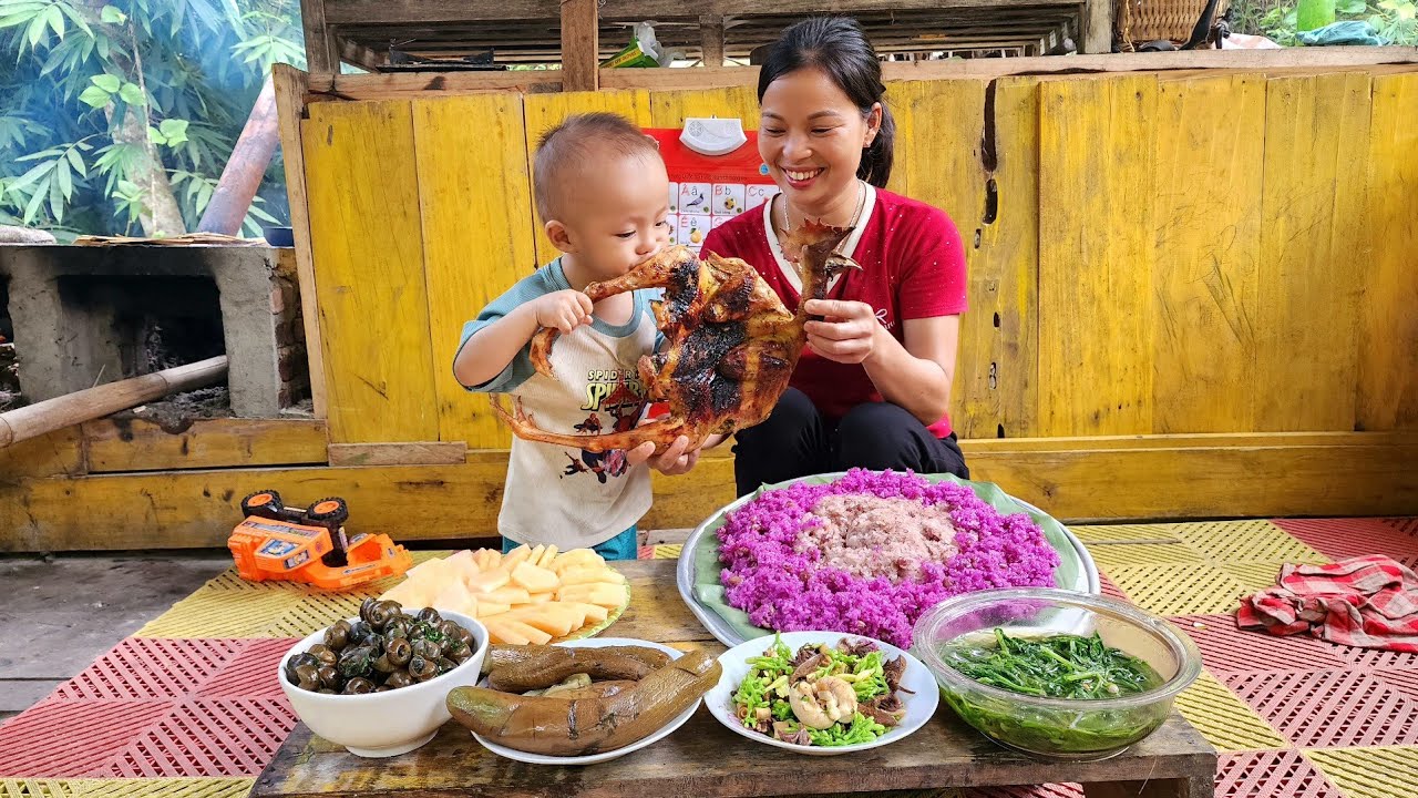 How to cook peanut sticky rice - Make grilled chicken to eat with your son on the weekend
