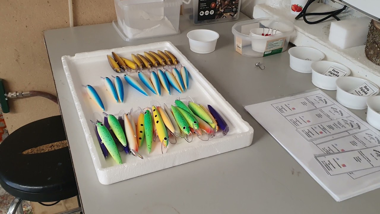 Heta vaappu kierros verstaalla. small fishinglure workshop from Finland.