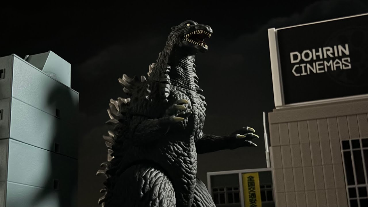 Bandai Movie Monster Series Godzilla (2002) Review