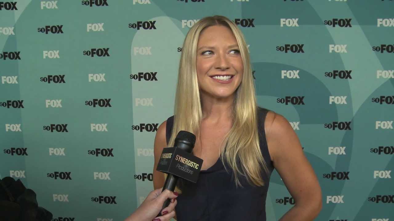 Anna Torv - Fringe - Turning Points Throughout the Series